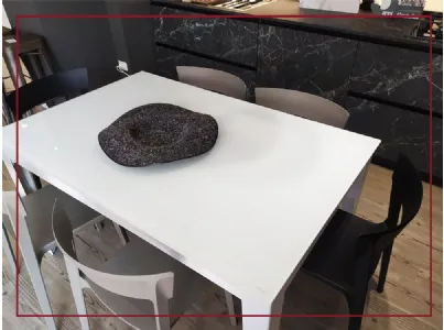 tavolo omero la seggiola allungabile in vetro bianco casarredo caiazzzo outlet arredamento interni saldi black friday taranto san giorgio ionico expo