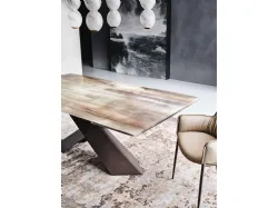 Il tavolo Tyron Crystalart Drive di Cattelan: l'arredamento casa di lusso per un ambiente elegante