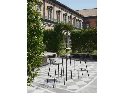 Sgabello e Tavolino in metallo Hiray di Kartell