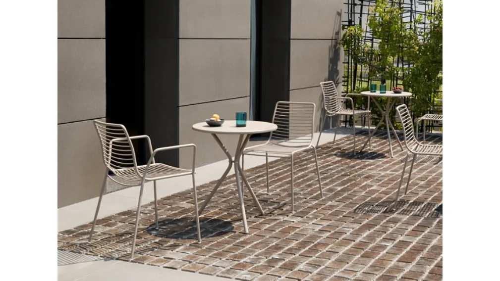 Tavolino e sedie da giardino Summer di Scab Design