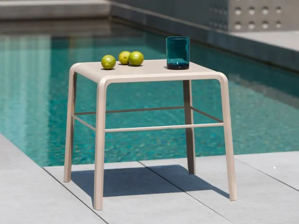 Tavolino da giardino in plastica Side table Vela di Scab Design